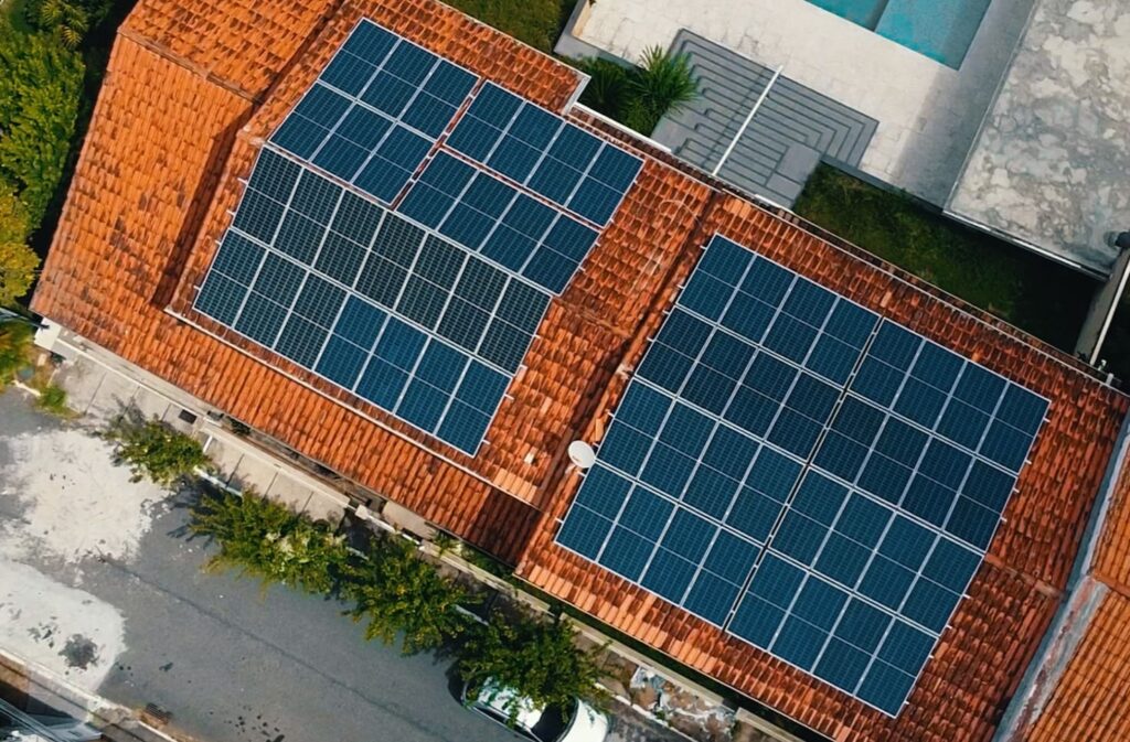 Empresas e Países Que Estão Migrando Para a Matriz Solar
